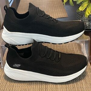 Skechers Women's Black Knit Sneakers